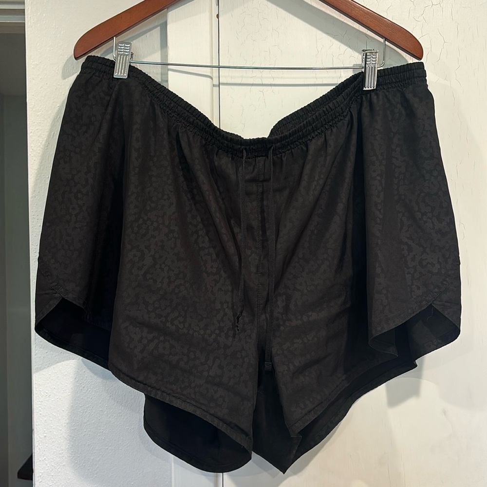 Old Navy Dolphin Hem Running Shorts 3” Inseam - Size XXL